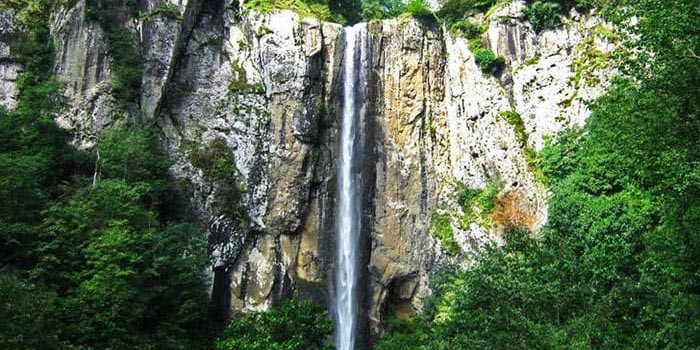 آبشار هریجان چالوس