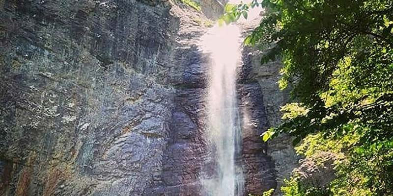 آبشار اوپاچ یا زانوس