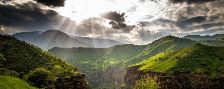 سفر کم هزینه به منطقه کوهستانی مریوان