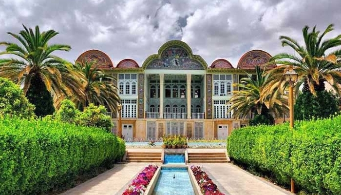 سفربازی - باغ ارم شیراز
