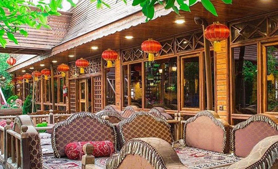 سفربازی - باغ رستوران خوشا شیراز