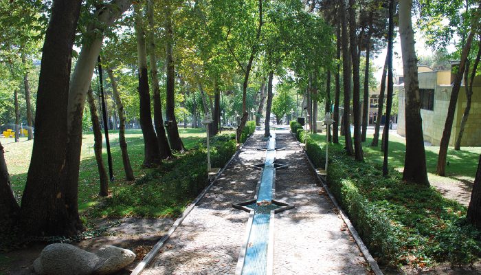 سفربازی - بوستان نیاوران