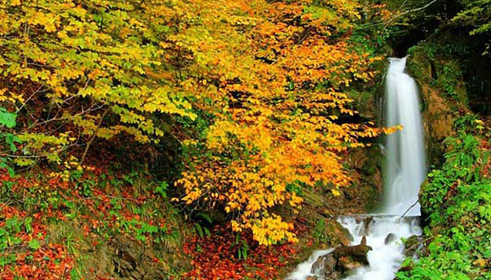 سفربازی - جاذبه‌های گردشگری آبشار اوبن