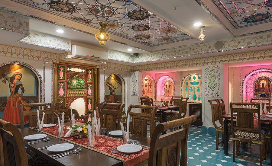 رستوران هتل شیخ بهایی اصفهان، تنوع در خوشمزگی!