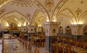 سفربازی - رستوران باستانی