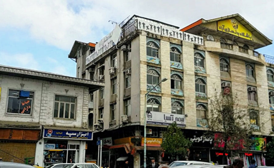 پاساژ کویتی رشت، جایی که تنوع حرف اول رو میزنه
