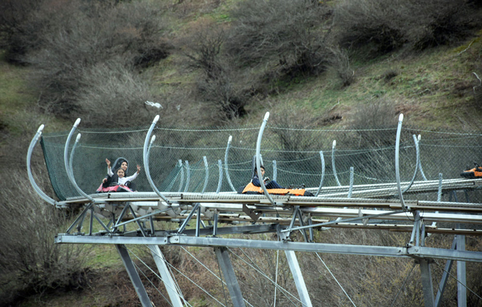 سفربازی - سورتمه گردنه حیران