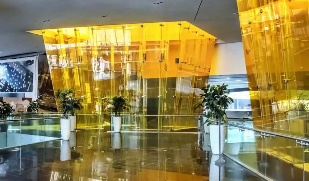 ایوان اشراق ایران مال