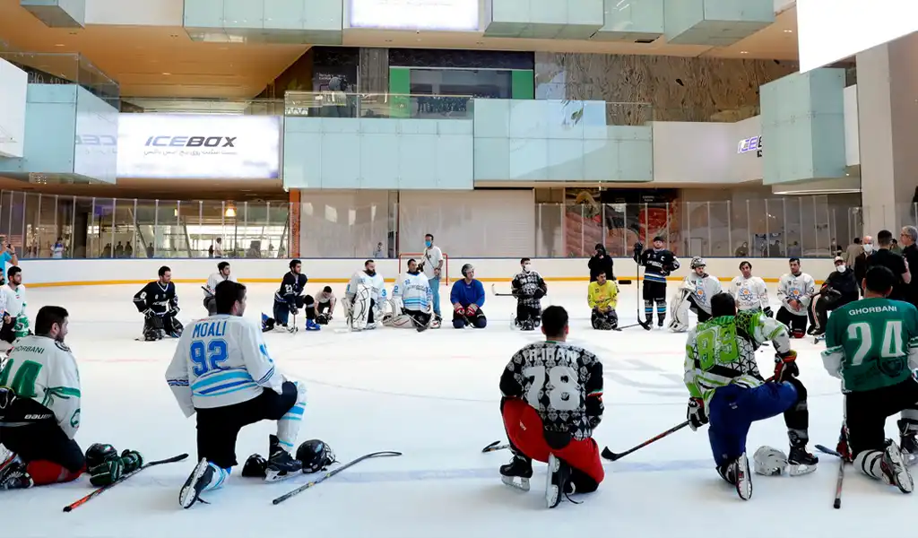 پیست یخ ایران مال