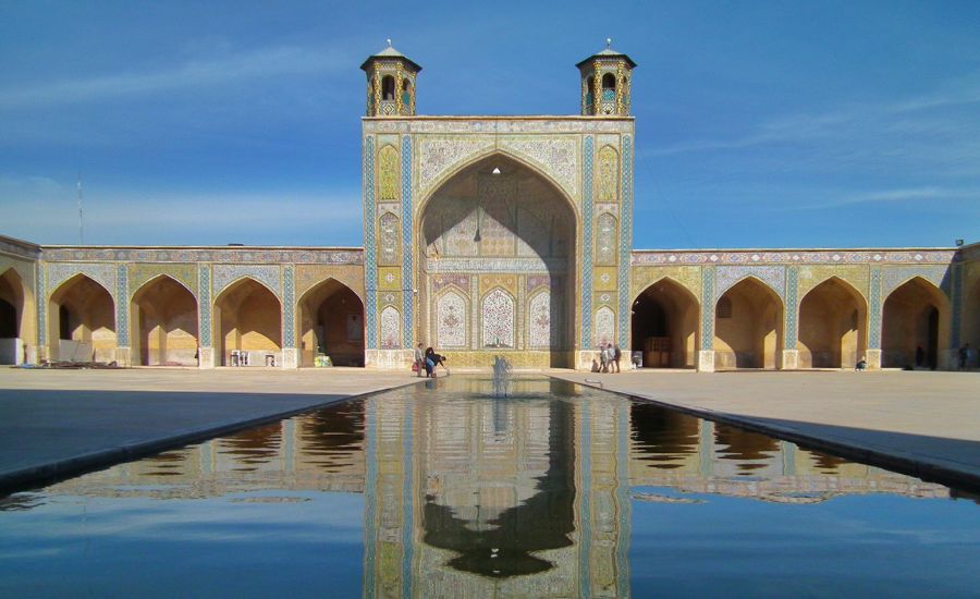 مسجد وکیل شیراز آتشی در معماری ایرانی