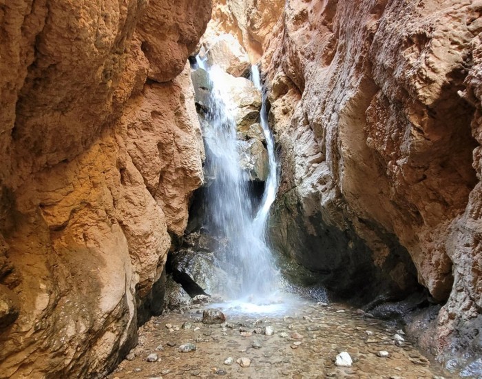 آبشار مجن شاهرود از جاهای دیدنی سمنان