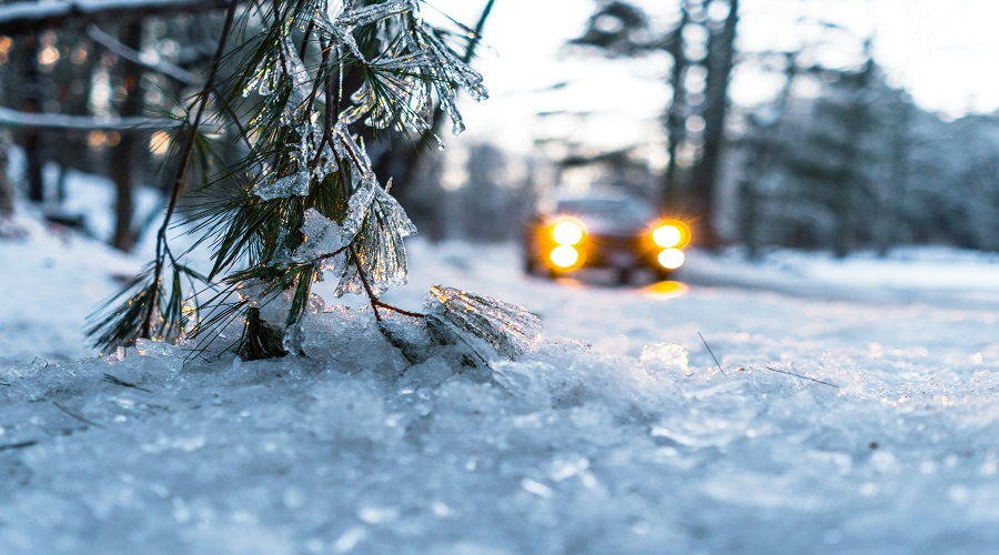 اصول رانندگی صحیح در زمستان برای سفری ایمن