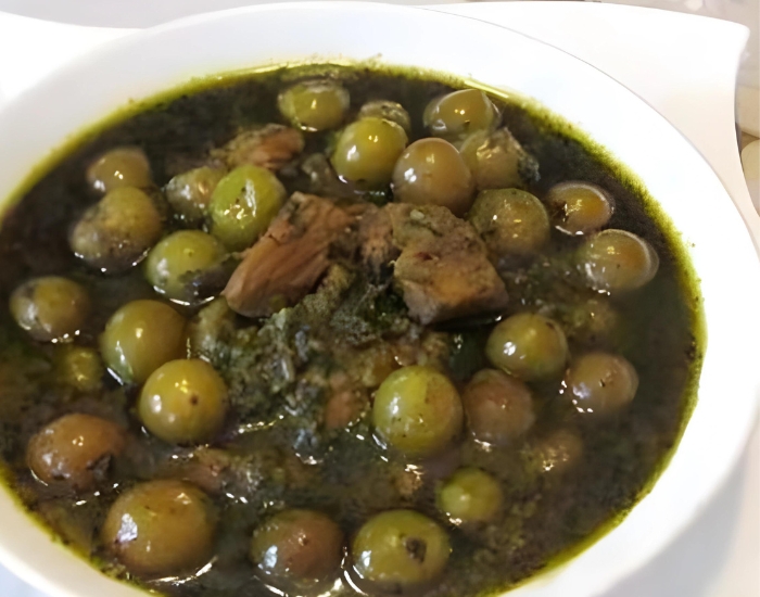 سفربازی-خورش آلوچه کرمان