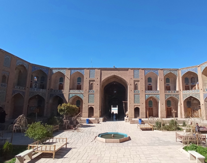 سفربازی-مجموعه گنجعلی خان در کرمان