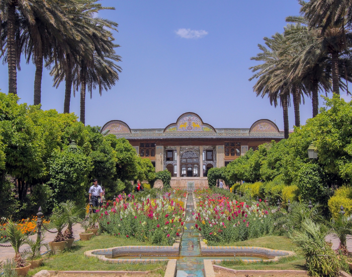 سفربازی-باغ نارنجستان قوام