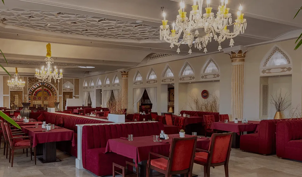 رستوران های هتل اسپیناس پالاس رستوران دیبا