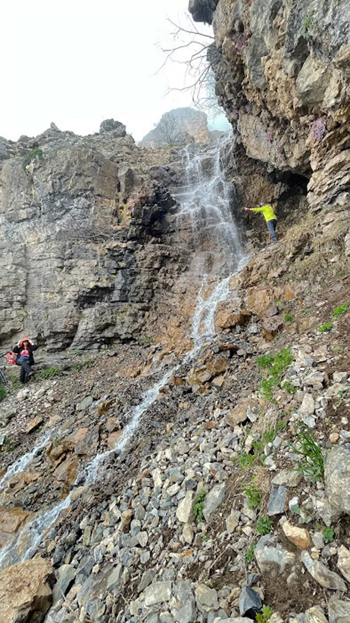 سفربازی - آبشار زیبای هریجان