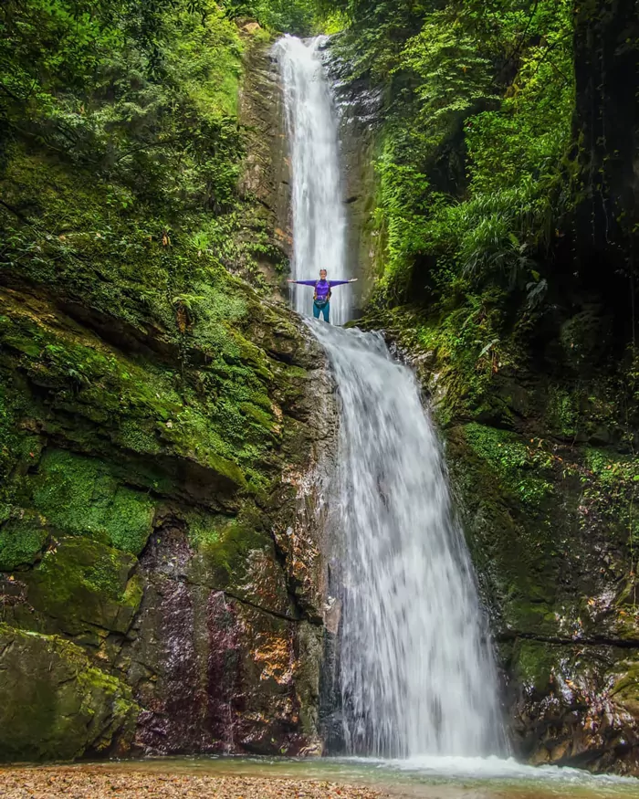 سفربازی - آبشار دارنو