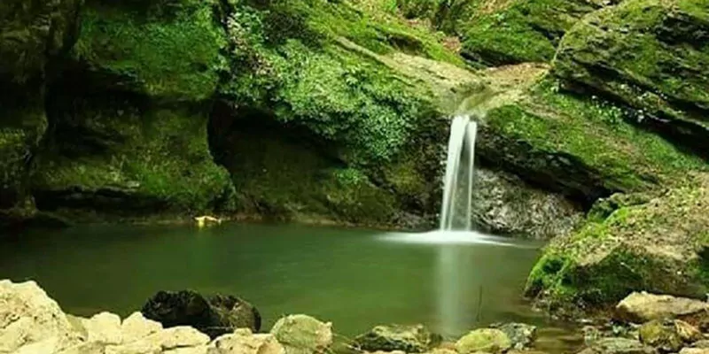آبشار چلندر نوشهر