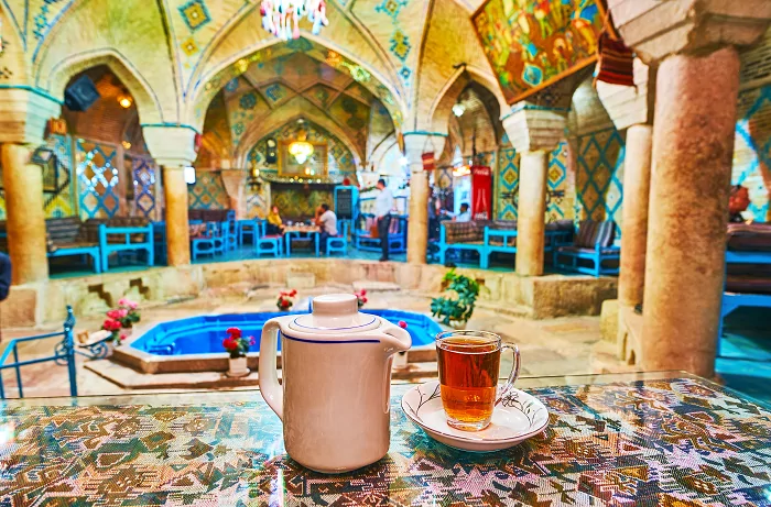 سفربازی - چایخانه ای در کرمان