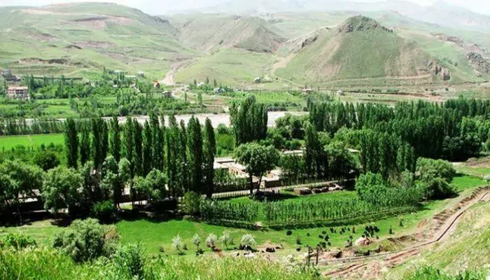 سفربازی - روستای ایستا