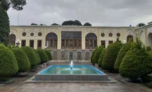 سفربازی - موزه هنرهای معاصر اصفهان