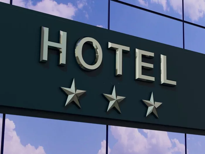 سفربازی - هتل سه ستاره