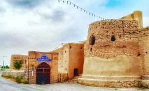 سفربازی - قلعه تاریخی دولت آباد