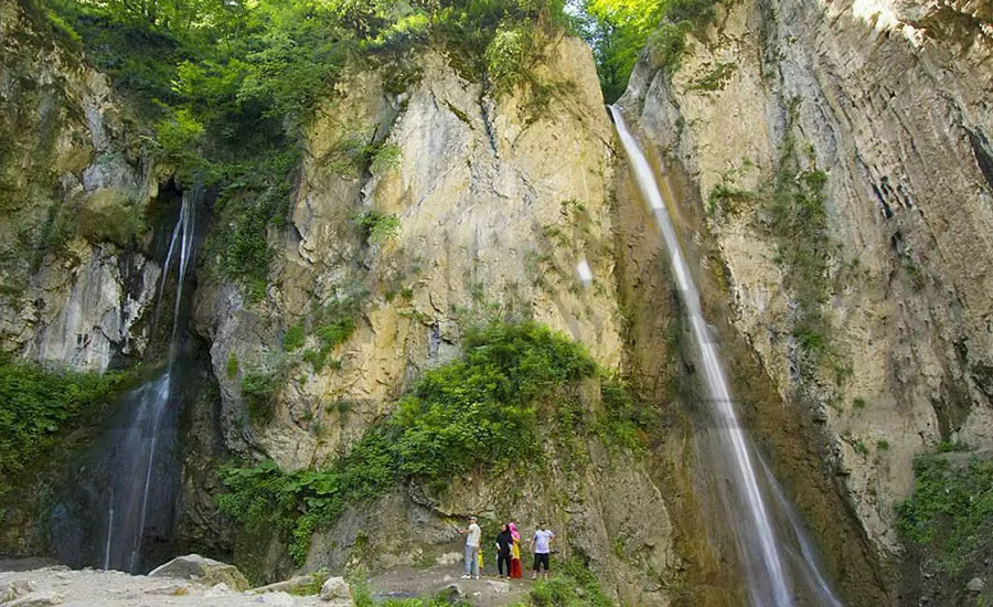 سفربازی - آبشار زیارت
