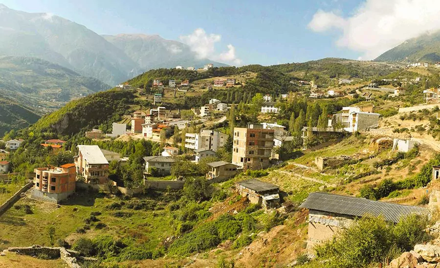 سفربازی - روستای زیارت