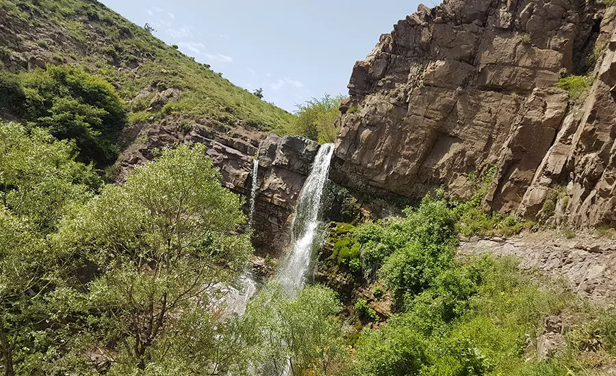 سفربازی - آبشار آرانا