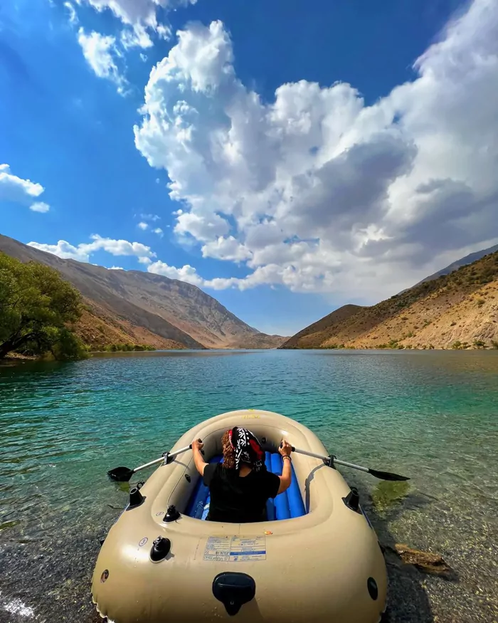 سفربازی - قایق سواری در گهر لرستان