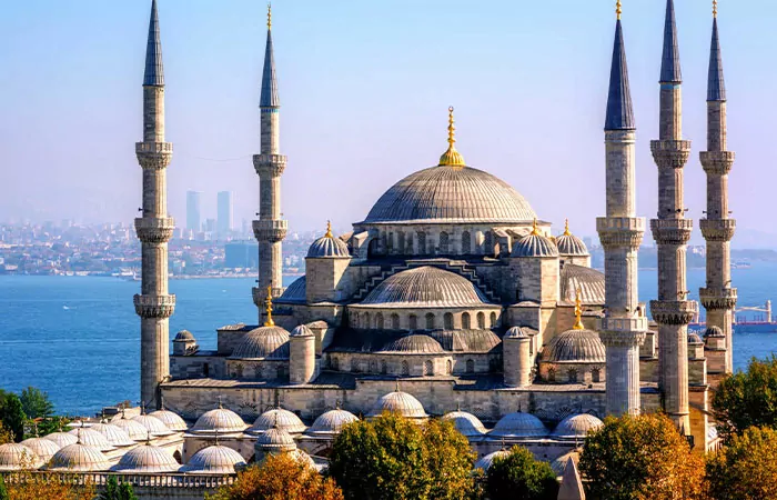 سفربازی - مسجد سلطان احمد استانبول 