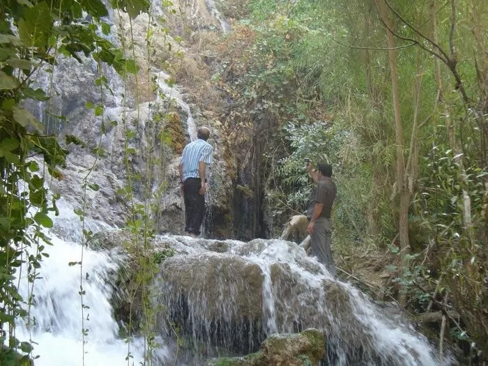 آبشار رمقان شیراز - سفربازی
