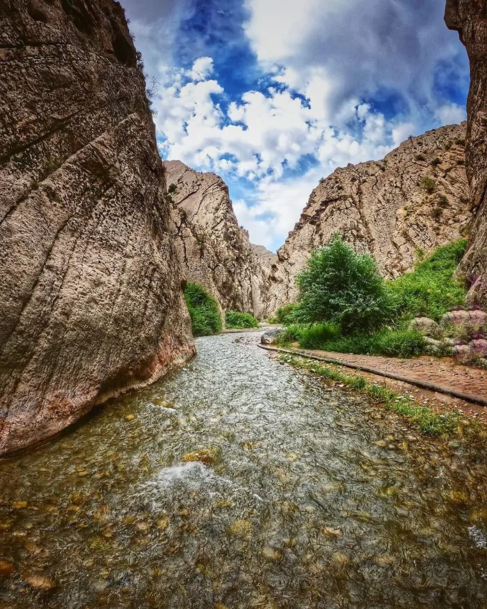 سفربازی - منظره این آبشار