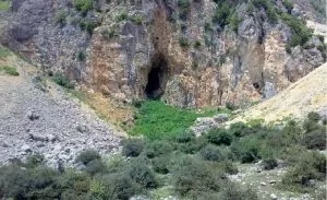 غار اسپهبدان رودبار