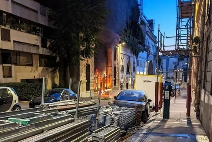 سفربازی - آتش سوزی سفارت ایران در پاریس