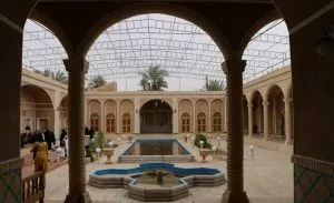 باغ تیتو بافق، باغی جذاب با فضایی تاریخی