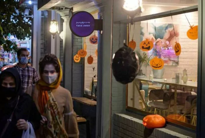 سفربازی - حواشی جشن هالووین در شیراز