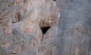 غار قلعه جمال گلپایگان، غاری که خیلی بکرِ!