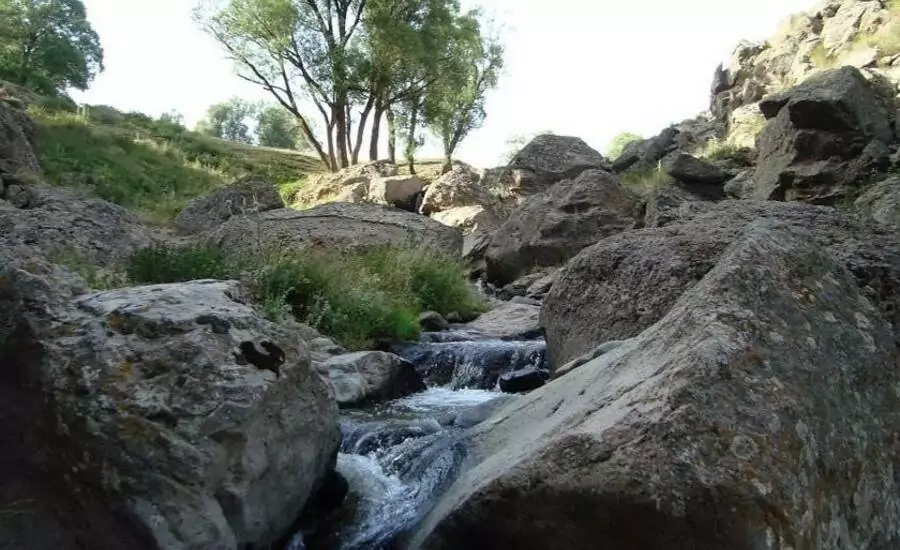 آبشار ورگه سران سرعین، آبشاری دیدنی در استان اردبیل