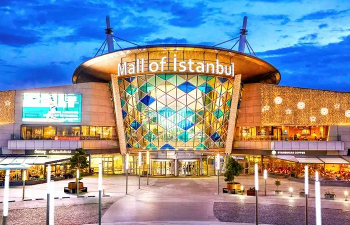سفربازی - مرکز خرید مال آف استانبول