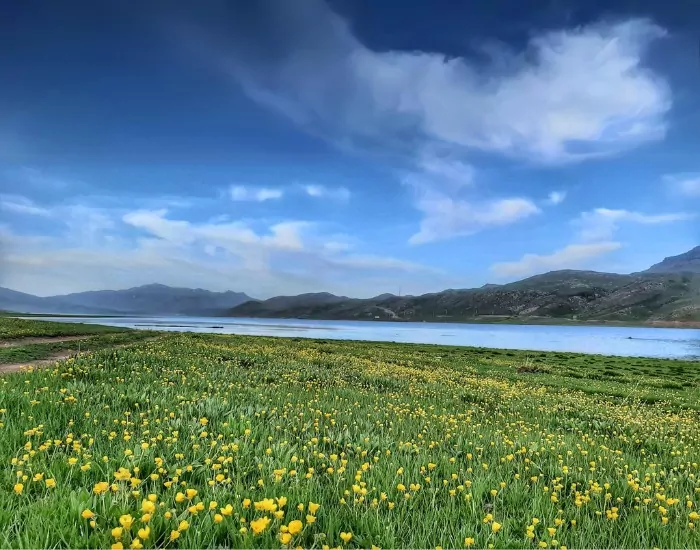 سفربازی-دریاچه نئور مقصد گردشگری نوروز